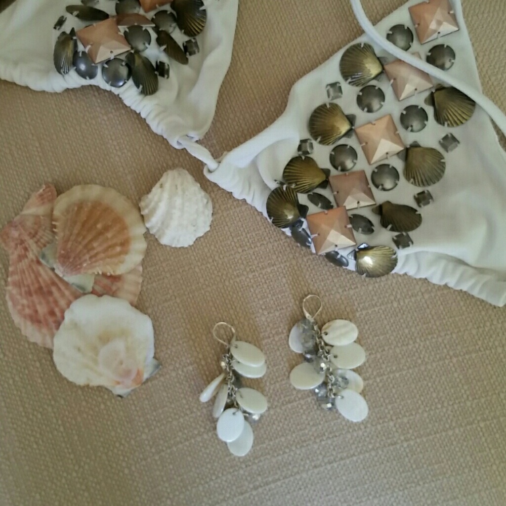 ✨💎 RESORT White Shell Drop Earrings MOP and Sterling